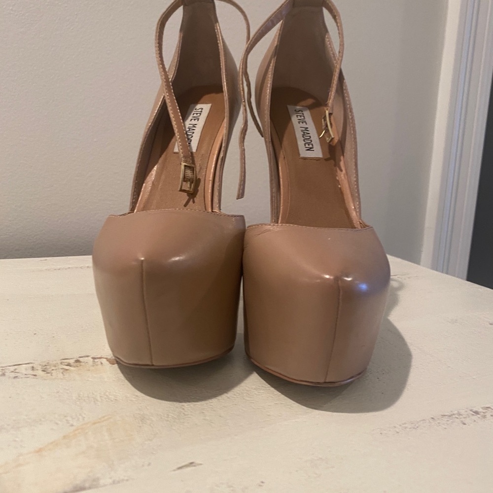 Nude Steve Madden Platform heals with strap. 4.5 inch heels